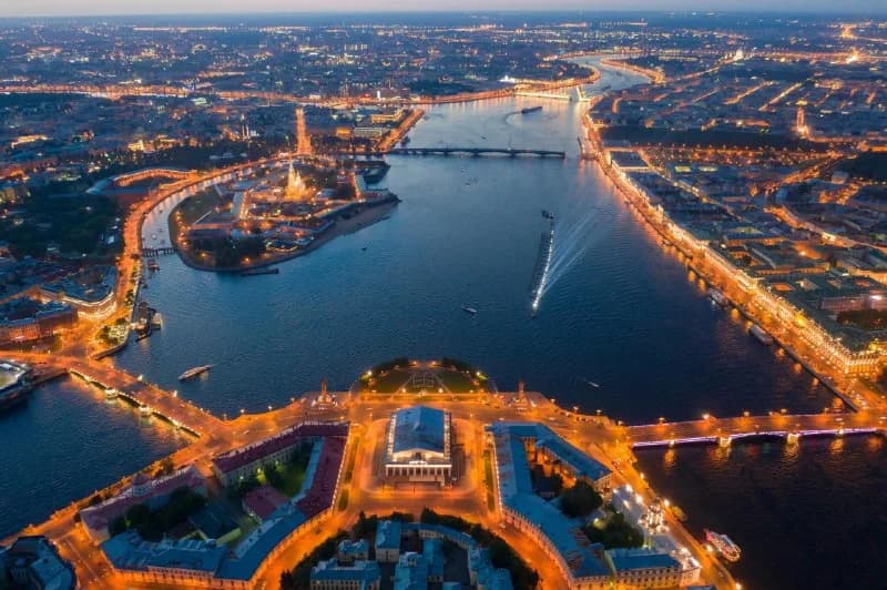 Evening panorama of Saint Petersburg and the Neva